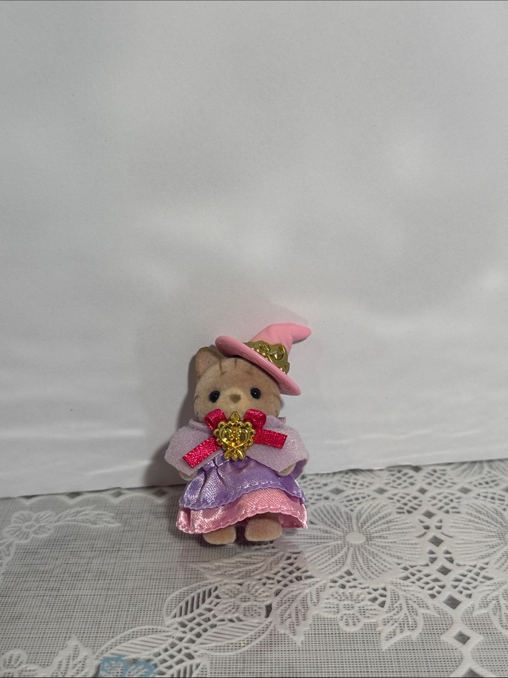 Calico Critters Sylvanian Families Royal Princess Striped Cat Baby